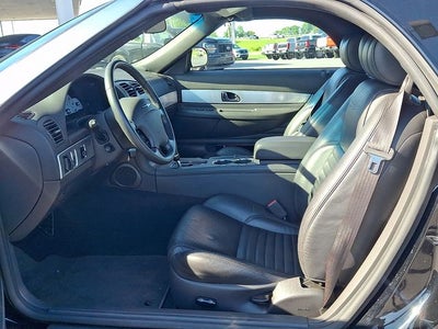 2002 Ford Thunderbird Base