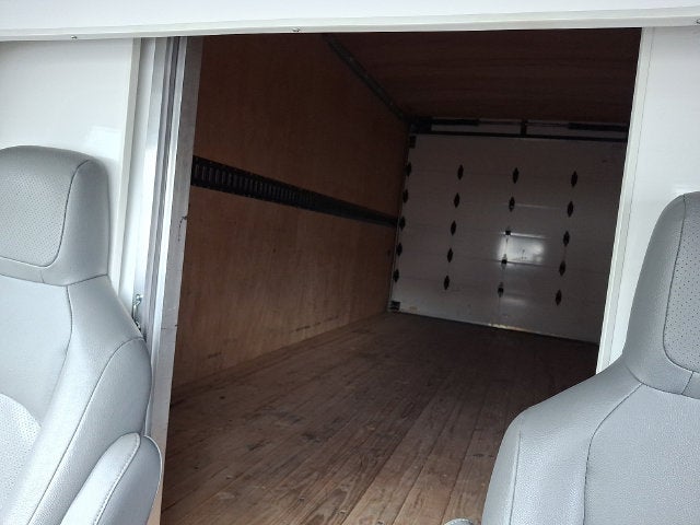 2023 Ford E-450SD Base DRW