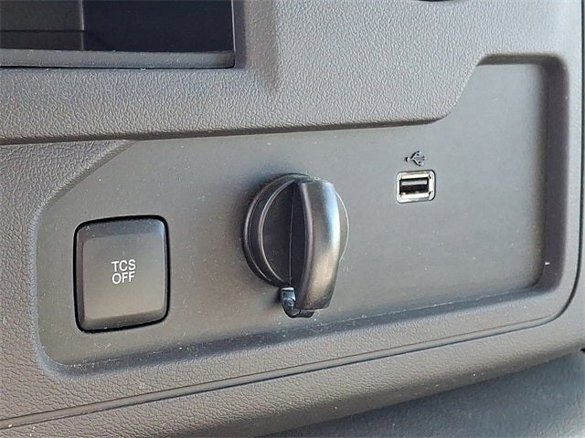 2024 Ford E-450SD 14' BOX TRUCK DRW