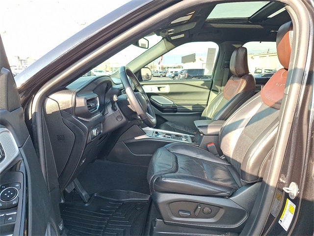 2022 Ford Explorer Platinum