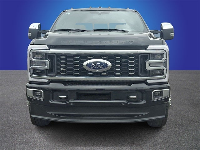 2023 Ford F-350SD Platinum
