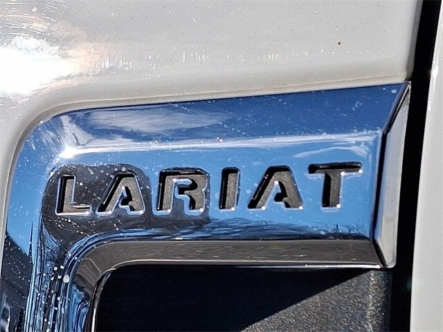 2022 Ford F-350SD Lariat