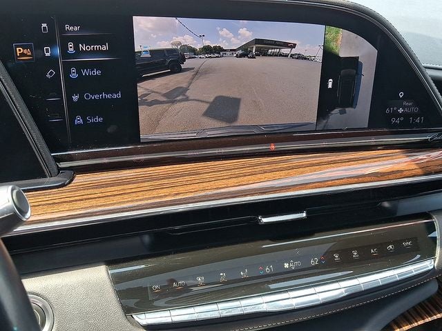 2023 Cadillac Escalade ESV Premium