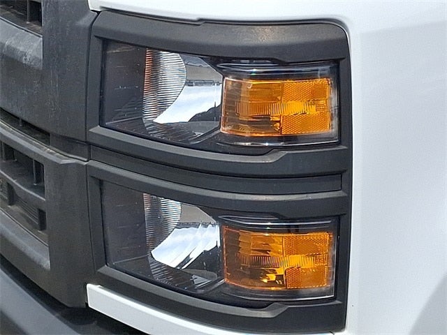 2020 Chevrolet Silverado 5500HD 1WT