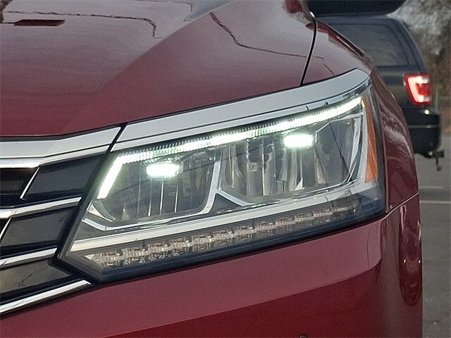 2018 Volkswagen Passat 2.0T SE