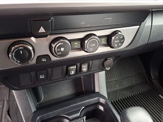 2019 Toyota Tacoma SR5 V6