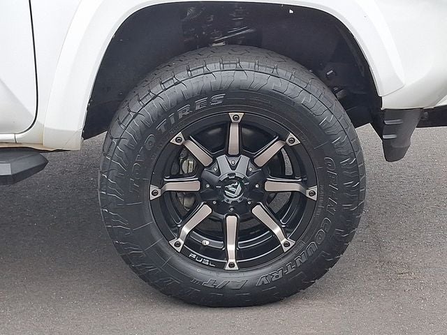 2019 Toyota Tacoma SR5 V6