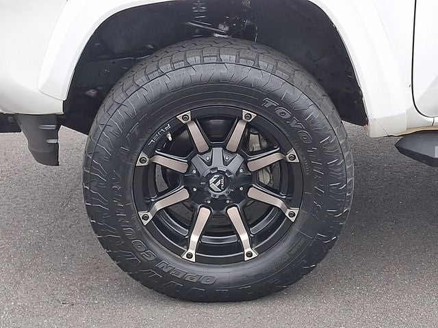 2019 Toyota Tacoma SR5 V6