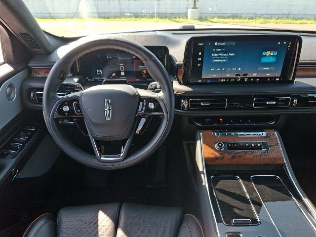2025 Lincoln Aviator Black Label