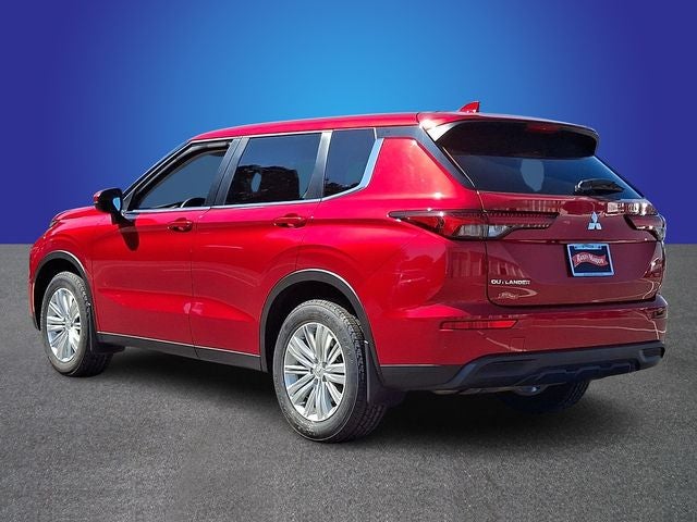 2023 Mitsubishi Outlander ES