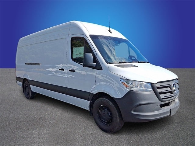 2025 Mercedes-Benz Sprinter 2500 Cargo 170 WB High Roof