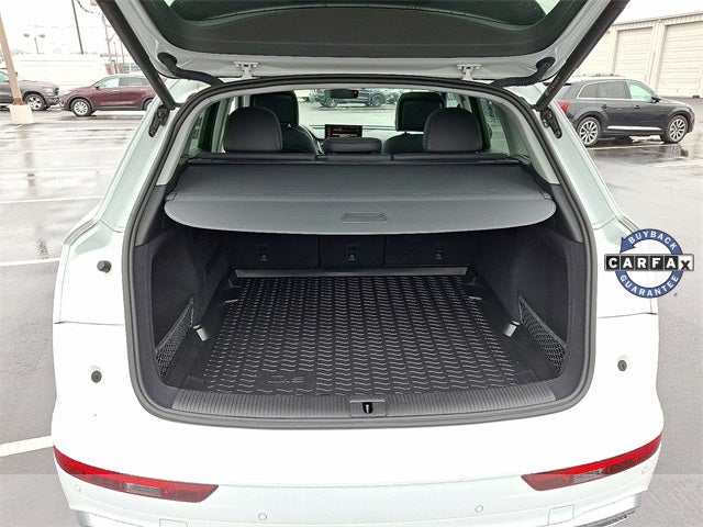 2023 Audi Q5 45 S line Premium quattro