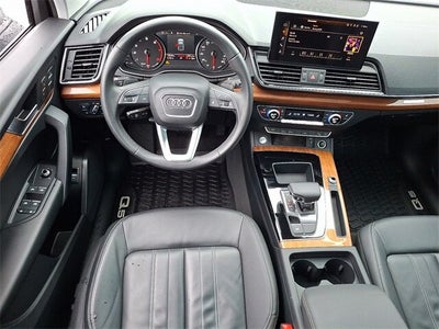 2023 Audi Q5 45 S line Premium quattro