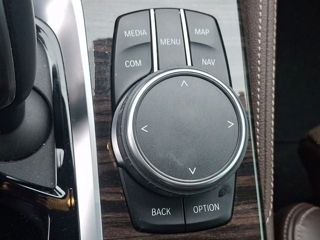 2019 BMW 5 Series 540i