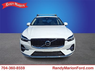 2023 Volvo XC60 B6 Ultimate Bright Theme