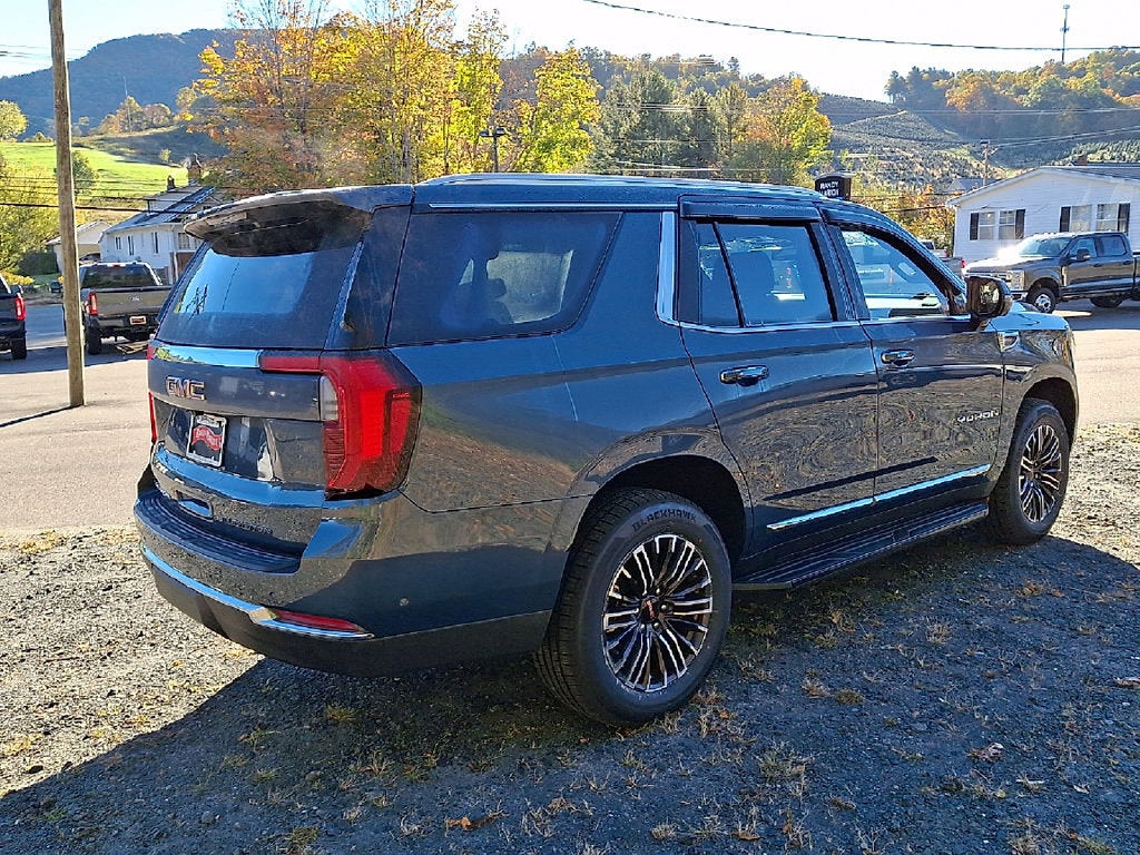 2025 GMC Yukon Elevation