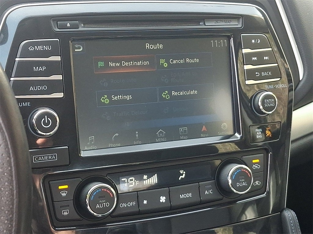 2017 Nissan Maxima SR