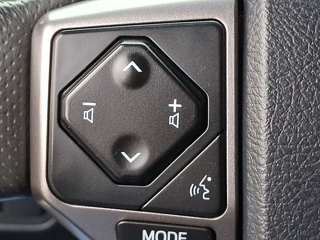 2018 Toyota Tacoma SR V6