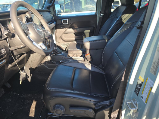 2023 Jeep Wrangler Sahara 4x4