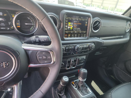 2023 Jeep Wrangler Sahara 4x4