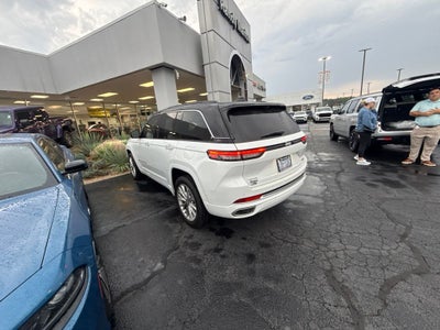 2024 Jeep Grand Cherokee Summit