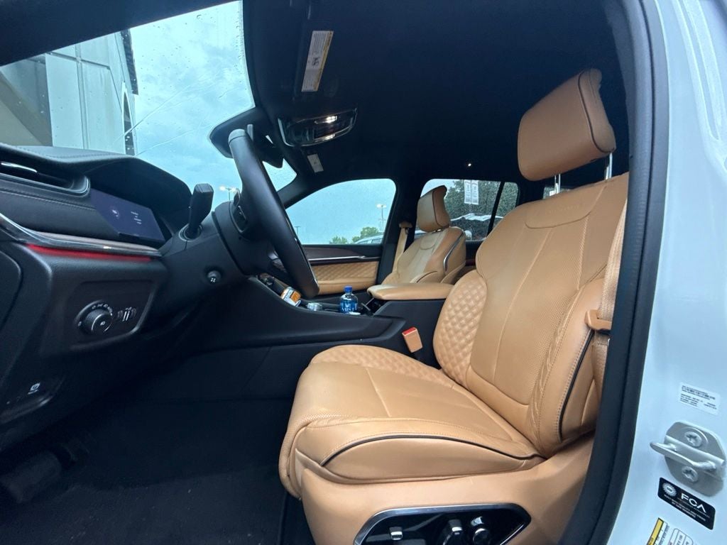 2024 Jeep Grand Cherokee Summit