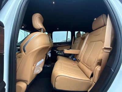 2024 Jeep Grand Cherokee Summit