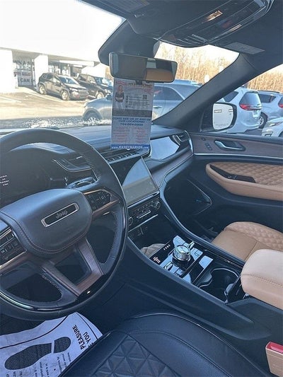 2022 Jeep Grand Cherokee Summit 4x4