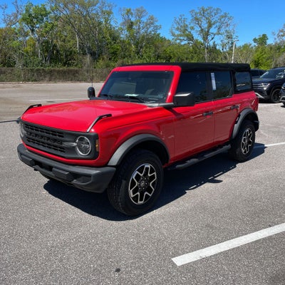 2023 Ford Bronco Base