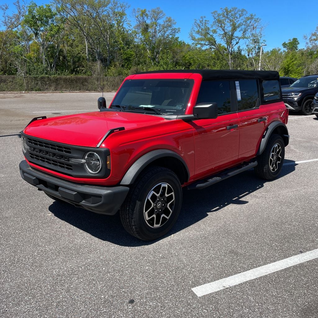 2023 Ford Bronco Base