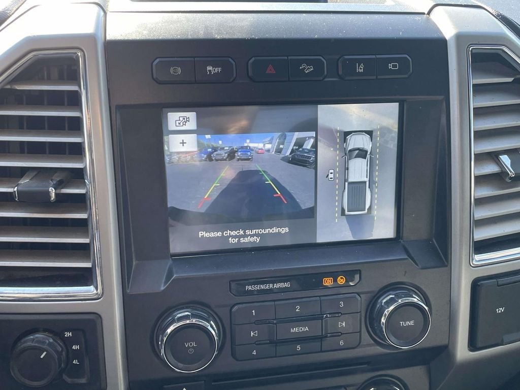 2017 Ford F-350SD LARIAT