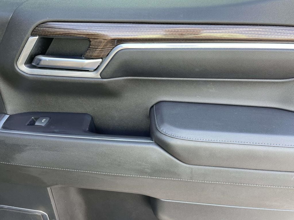 2022 Chevrolet Silverado 1500 4WD Crew Cab Short Bed RST