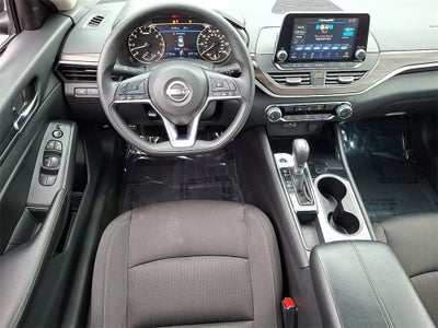 2024 Nissan Altima SV FWD