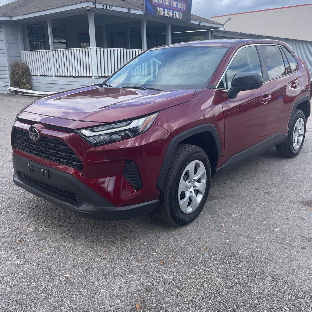 2025 Toyota RAV4 LE