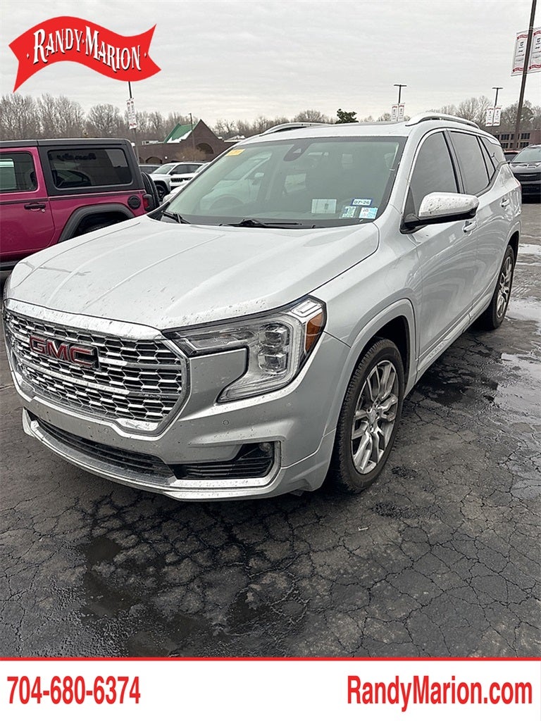 2022 GMC Terrain AWD Denali