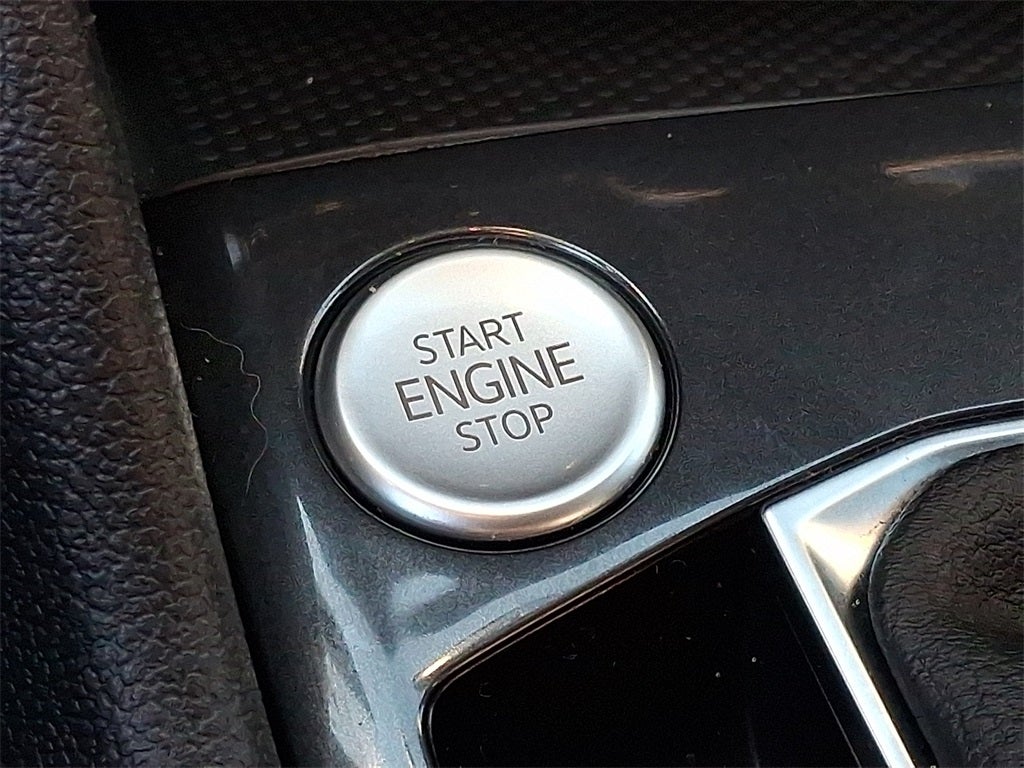 2024 Volkswagen Tiguan 2.0T Wolfsburg Edition