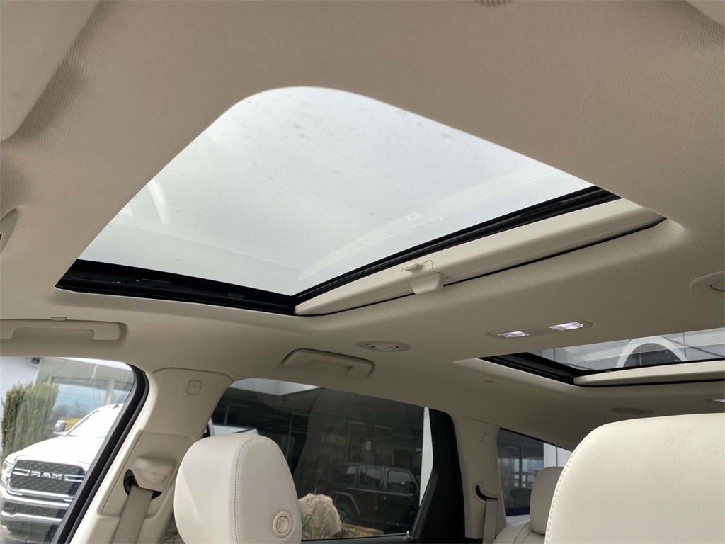 2023 Buick Enclave Premium FWD