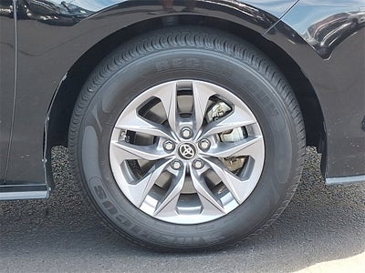 2024 Toyota Sienna XLE