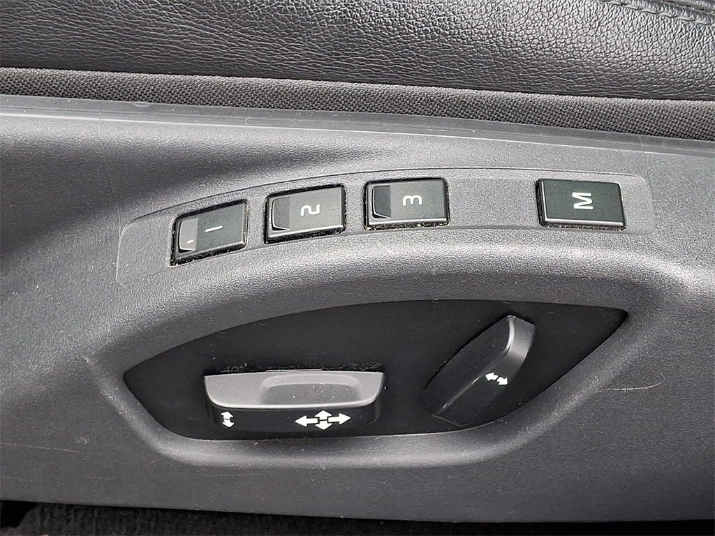 2017 Volvo XC60 T5 Inscription