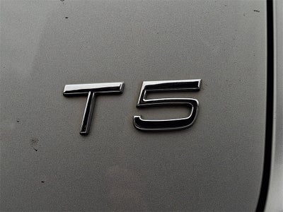 2017 Volvo XC60 T5 Inscription