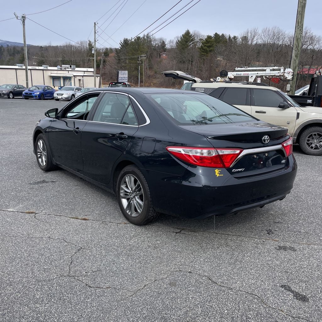 2017 Toyota Camry SE
