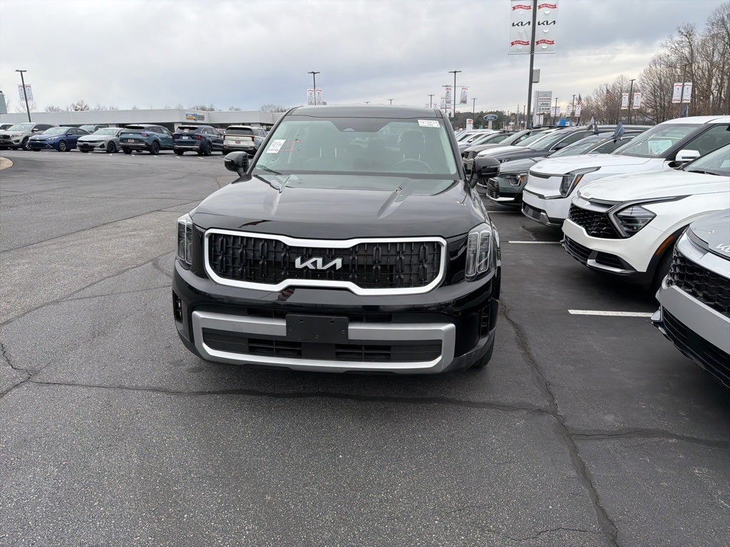 2023 Kia Telluride LX