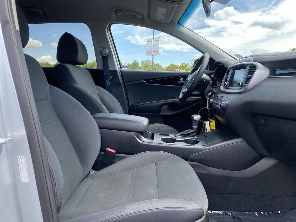 2019 Kia Sorento L 3-Row Seating