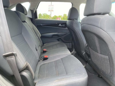 2019 Kia Sorento L 3-Row Seating