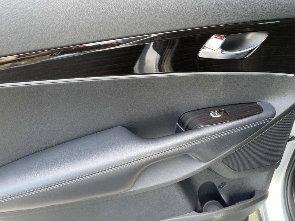 2019 Kia Sorento L 3-Row Seating