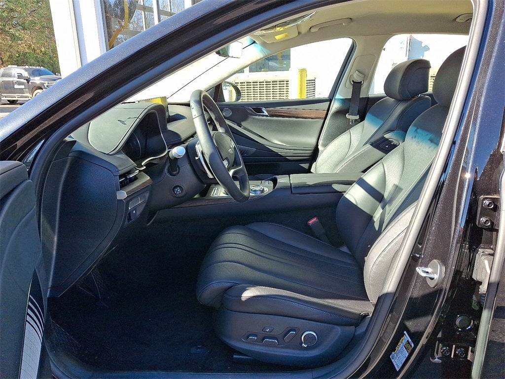 2024 Genesis Electrified G80 Advanced