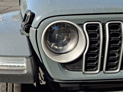 2024 Jeep Wrangler Sahara 4xe