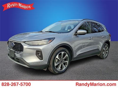 2024 Ford Escape Platinum