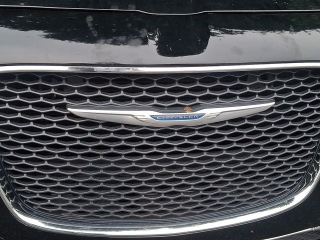 2021 Chrysler 300 Touring