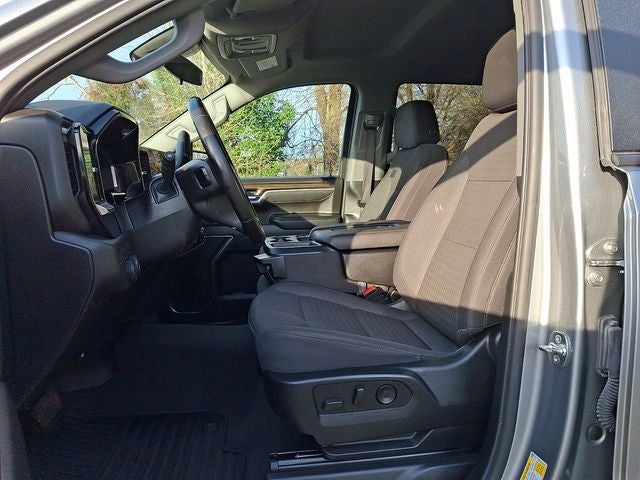 2025 Chevrolet Silverado 1500 LT LT1